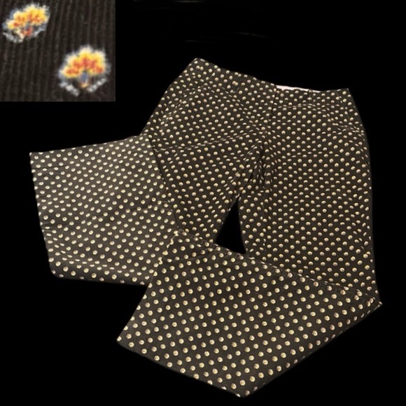 Lands’ End Green Corduroy with Flowers Pants - Picture 1 of 16